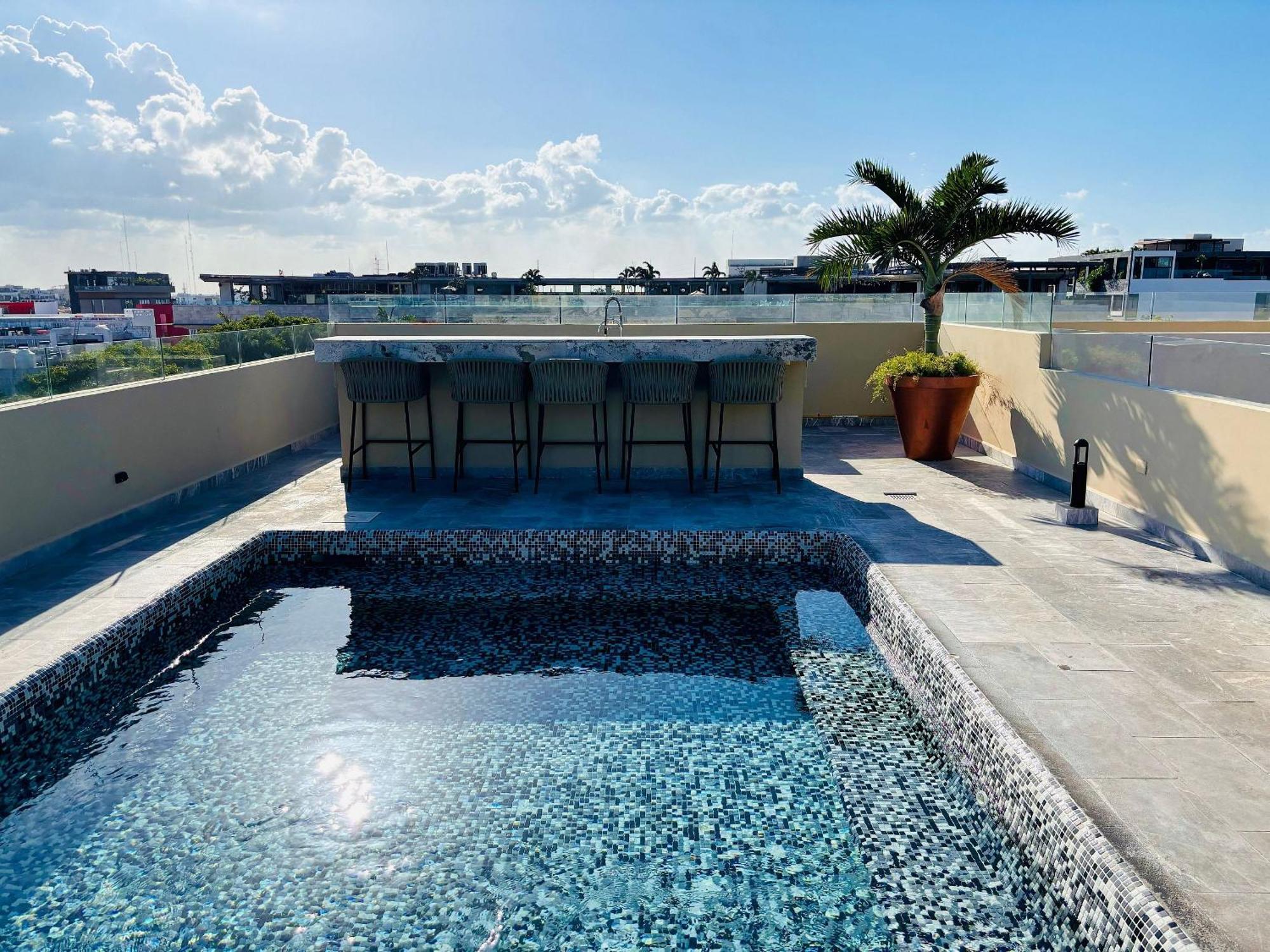 1 Block From The Ocean And 5thav Casa de férias *